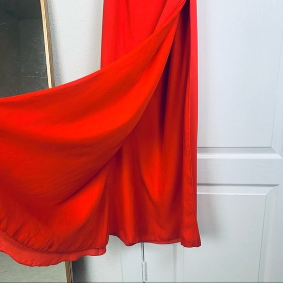 NWT Fame and Partners Axis Dress Criss Cross Open Back Cutout Maxi Gown 2 XS Red - Picture 10 of 12